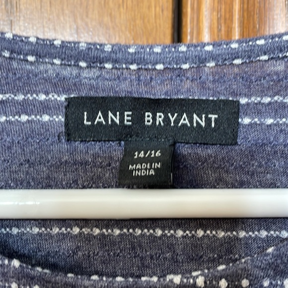 LANE BRYANT UEC 14/16 Blue white dot Short Sleeve Textured T-Shirt tie front - Picture 7 of 10